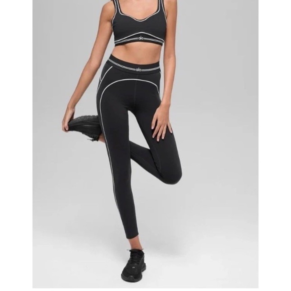 Alo Airbrush High-Waist 7/8 Heart Throb Legging Sz M Black White Activewear